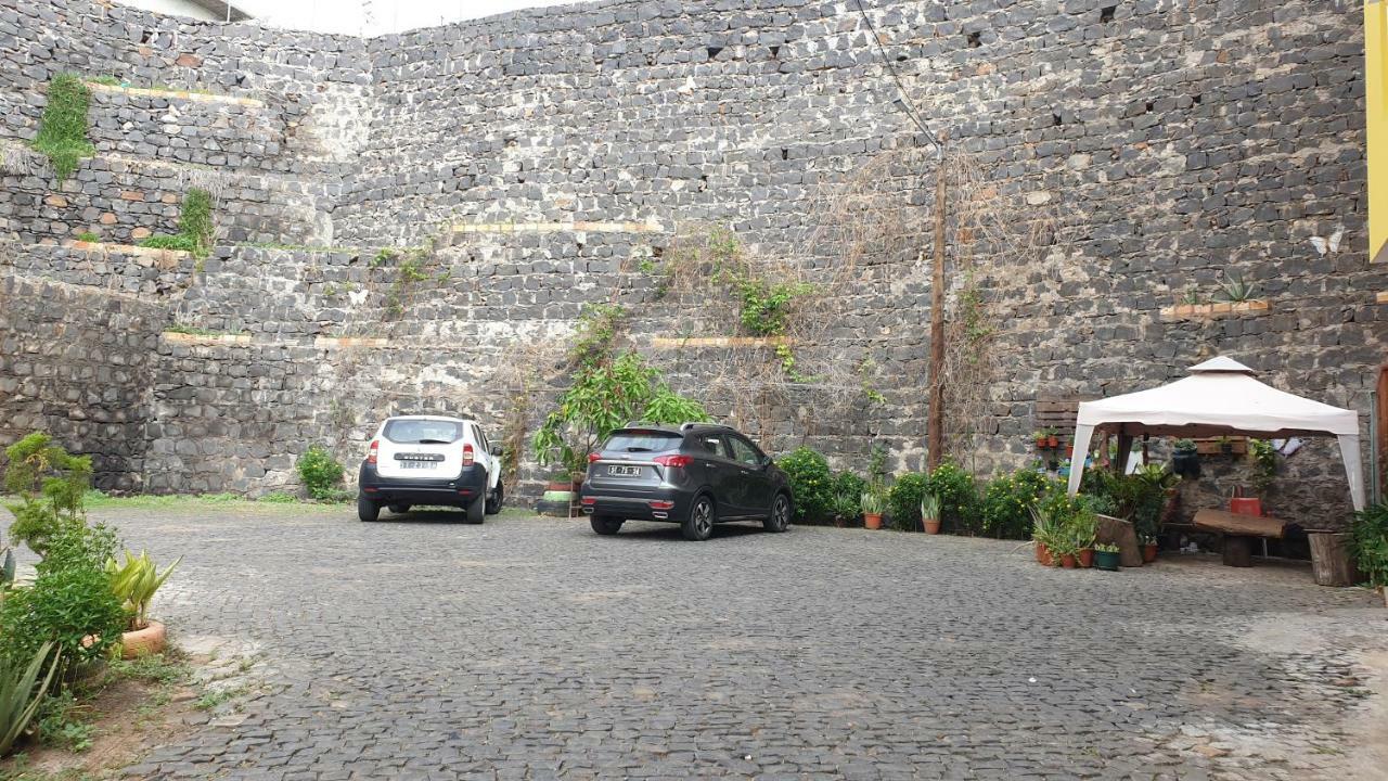 Miradouro De Gamboa Hotel Praia Exterior photo